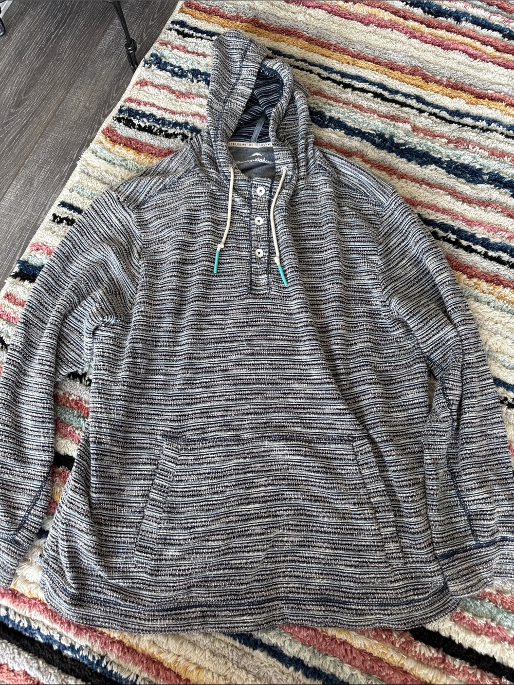 Tommy Bahama Men’s XXL Sweatshirt